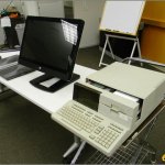      .    HP  Z (),    2012 .,     9826 ().  27-  HP DreamColor LP2480zx Professional Display    DreamWorks          .