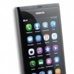 Nokia   2011 .    MeeGo  Nokia N9