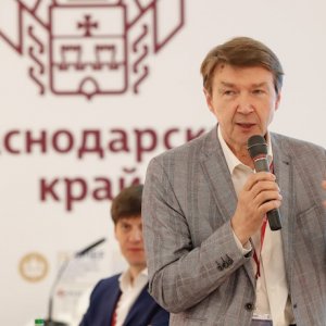 Валентин Макаров. Фото: Фонд Росконгресс